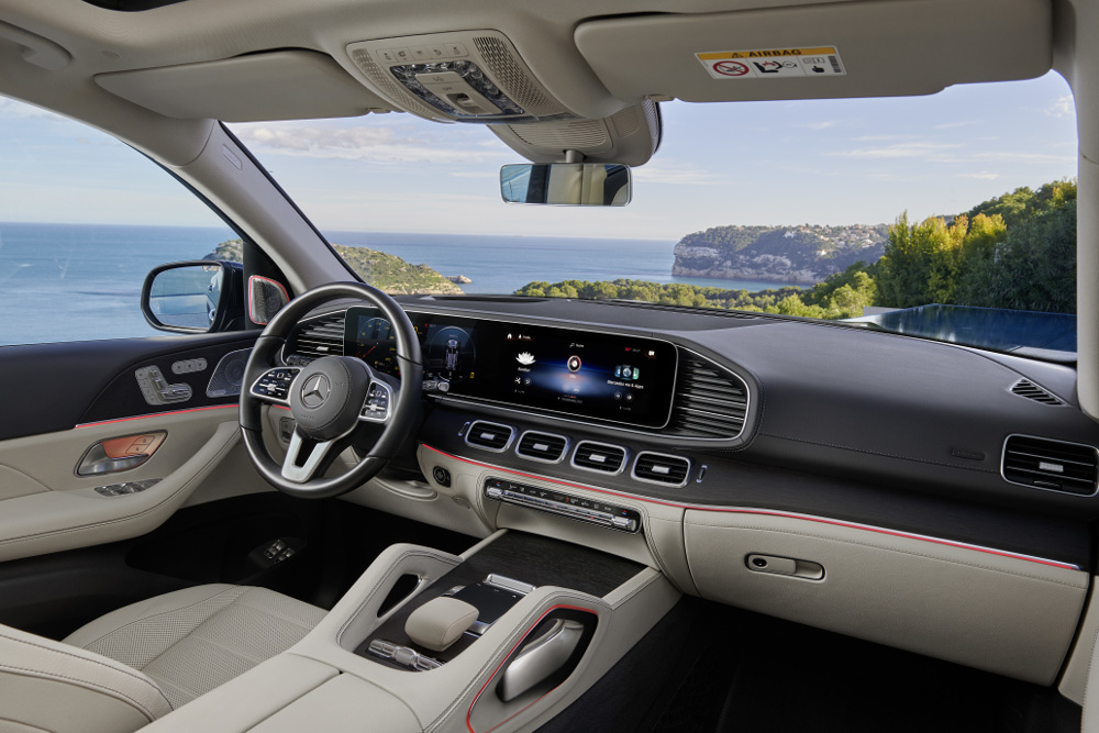 Το σαλόνι της Mercedes GLS μοιάζει με παλάτι