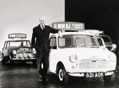 mini-issigonis-bw.jpg