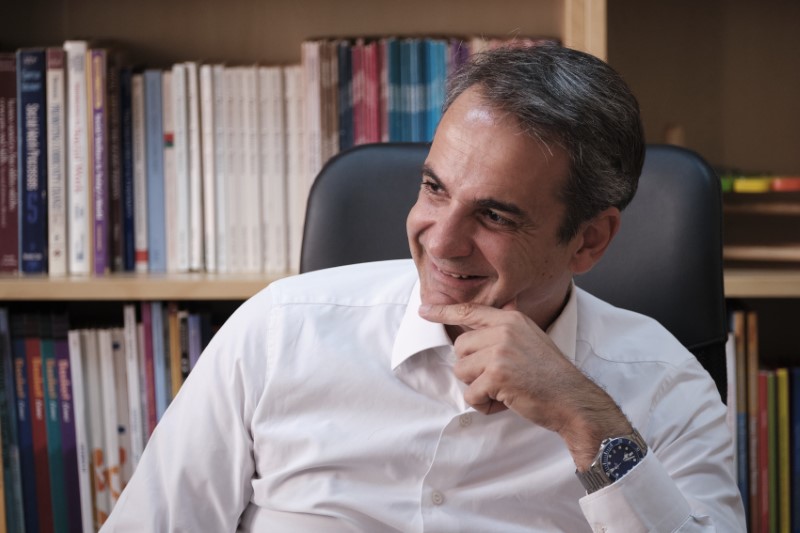 Μητσοτάκης: Η Ελλάδα έχει πλέον ένα σύγχρονο και διαφανές σύστημα αναδοχής και υιοθεσίας | ΠΟΛΙΤΙΚΗ
