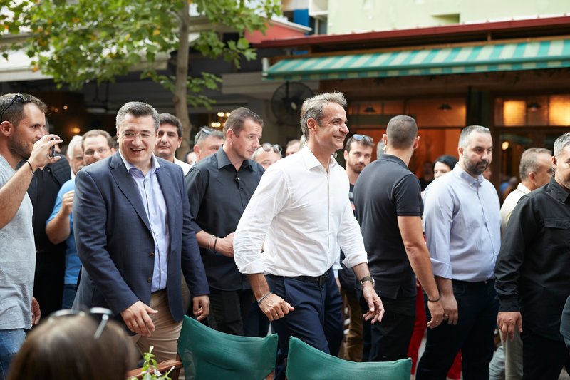 Μητσοτάκης πλήθος