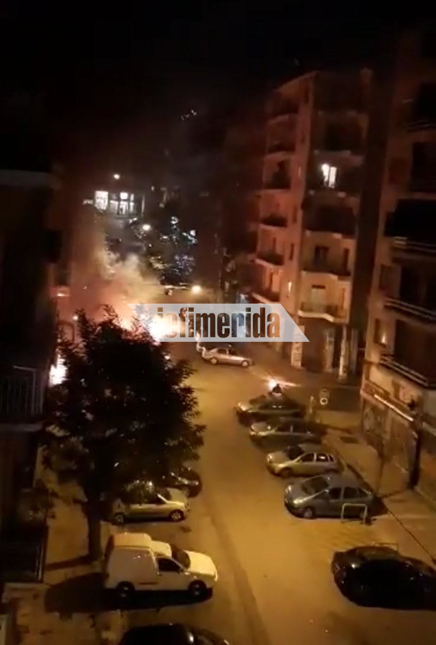 Η εικόνα από τα Εξάρχεια το βράδυ της Τετάρτης