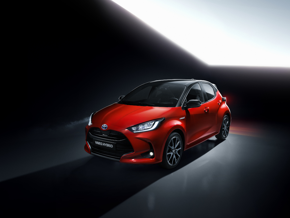 νέο toyota yaris