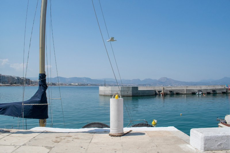 λιμανι ιστιοπλοϊκο λεμόνι