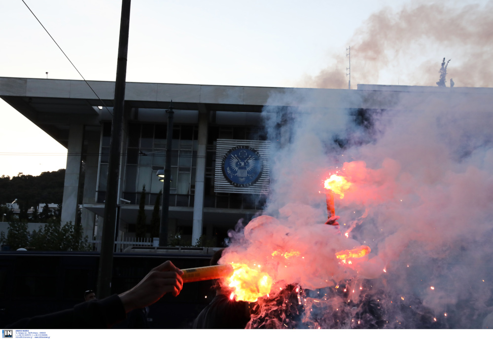 Νέα πορεία στην πρεσβεία των ΗΠΑ για την δολοφονία Φλόιντ