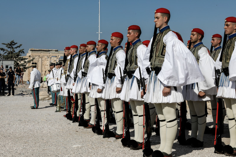 τσολιαδες
