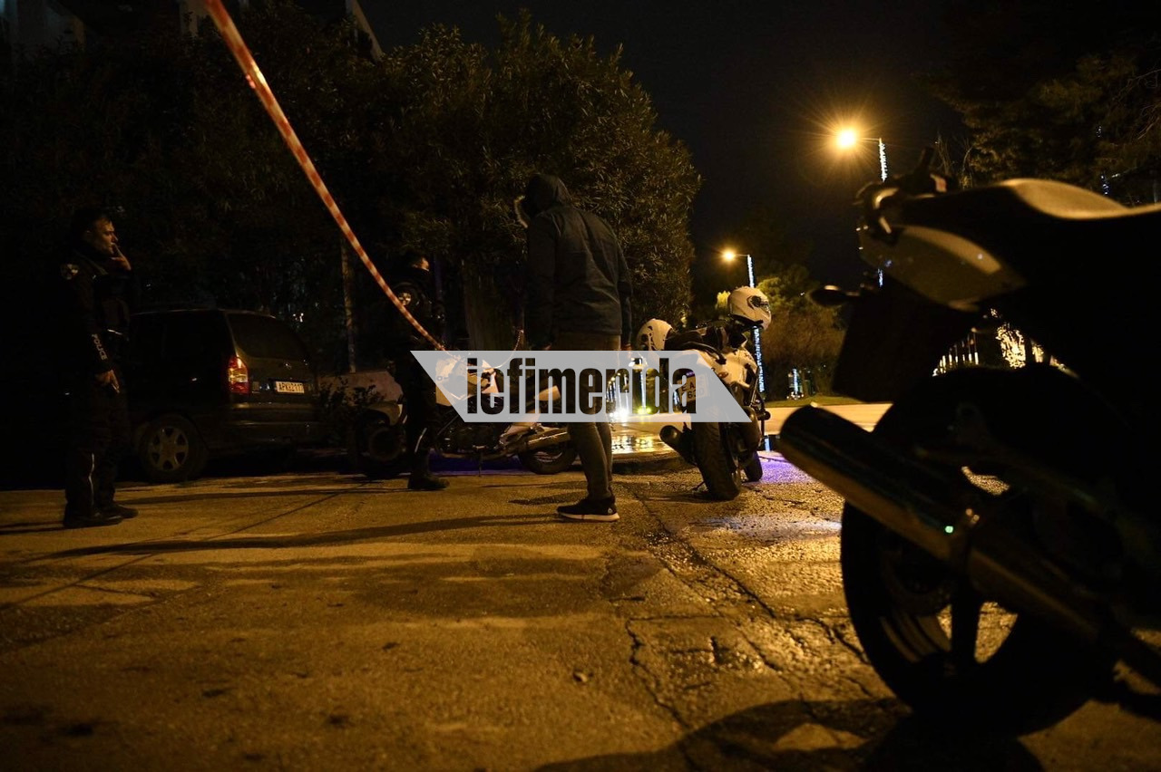 Οι Αρχές έξω από το σπίτι του Ντάρκο Κοβάσεβιτς στην περιοχή της Γλυφάδας