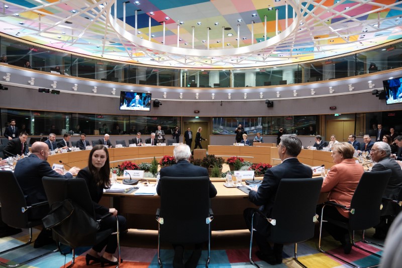 Το τραπέζι της Συνόδου Κορυφής