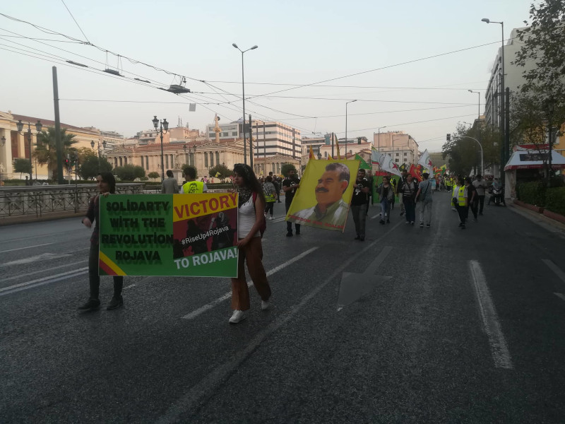 Οι πορεία των Κούρδων ξεκίνησε από τα Προπύλαια