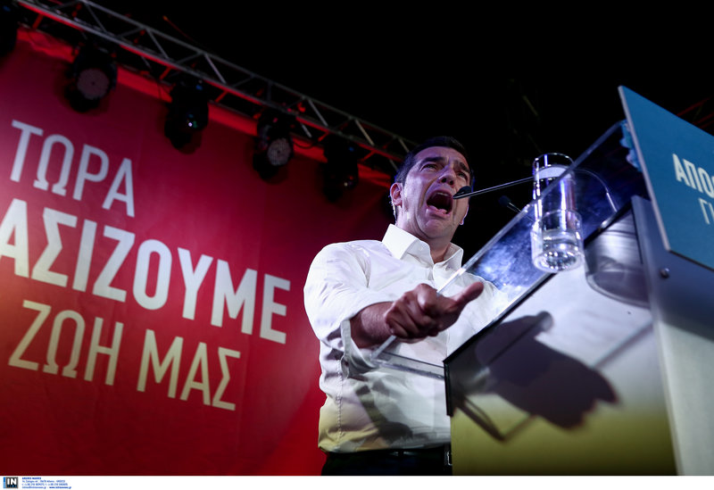 Τσίπρας: Δεν θα αφήσουμε ποτέ μόνο του τον Κυπριακό λαό σε όσους απειλούν την κυριαρχία του