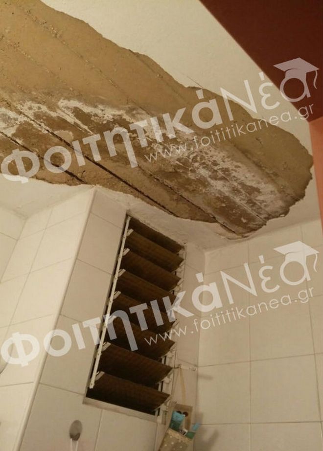 Î¤Î±Î²Î¬Î½Î¹ ÏÏÎ±ÏÎ¼Î­Î½Î¿ ÏÎµ Î¼ÏÎ¬Î½Î¹Î¿