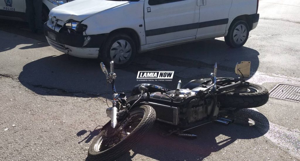 Η μηχανή του 49χρονου πεσμένη στο έδαφος