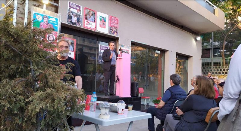 Ο Ευκλείδης Τσακαλώτος πάντως προσπάθησε να τονώσει το ηθικό των συμμετεχόντων στην ομιλία του