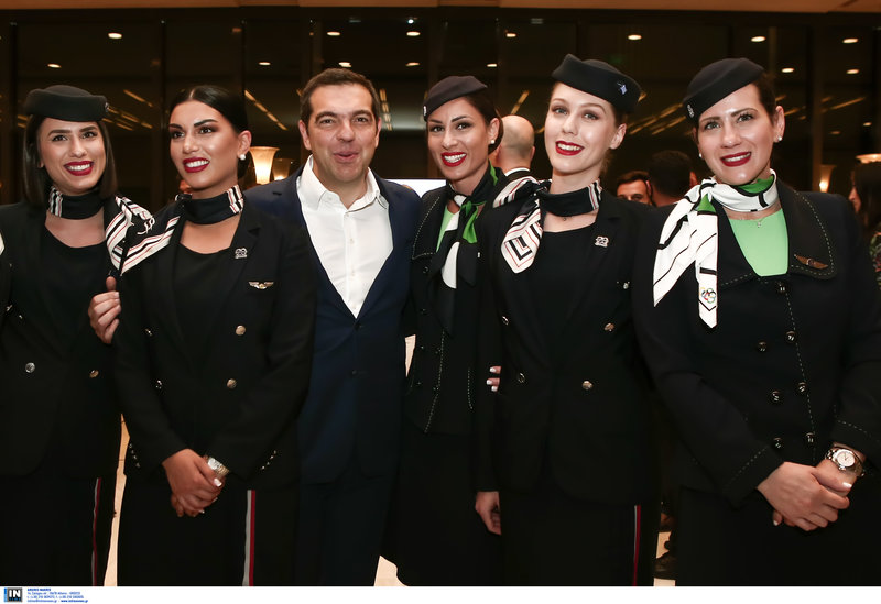 Î Î¤ÏÎ¯ÏÏÎ±Ï Î±Î½Î¬Î¼ÎµÏÎ± ÏÎµ Î±ÎµÏÎ¿ÏÏÎ½Î¿Î´Î¿ÏÏ ÏÏÎ·Î½ Î.Î£. ÏÎ¿Ï Î£ÎÎ¤Î