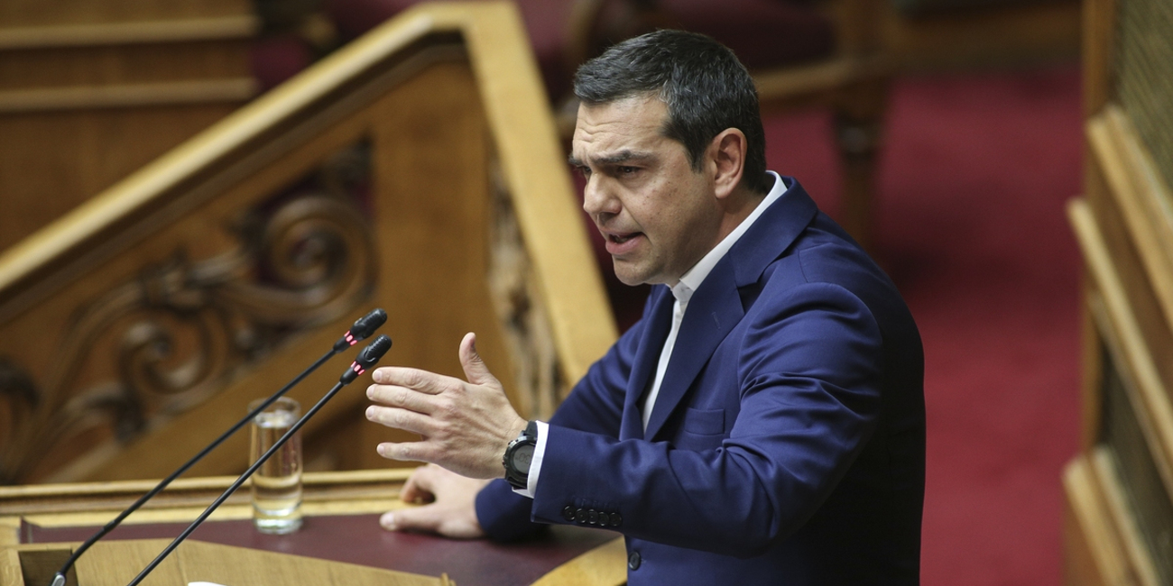 Ο Αλέξης Τσίπρας στο βήμα της Βουλής για την ψήφο εμπιστοσύνης