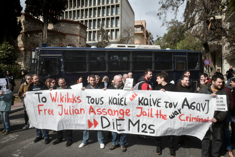 τζούλιαν ασάνζ συγκέντρωση