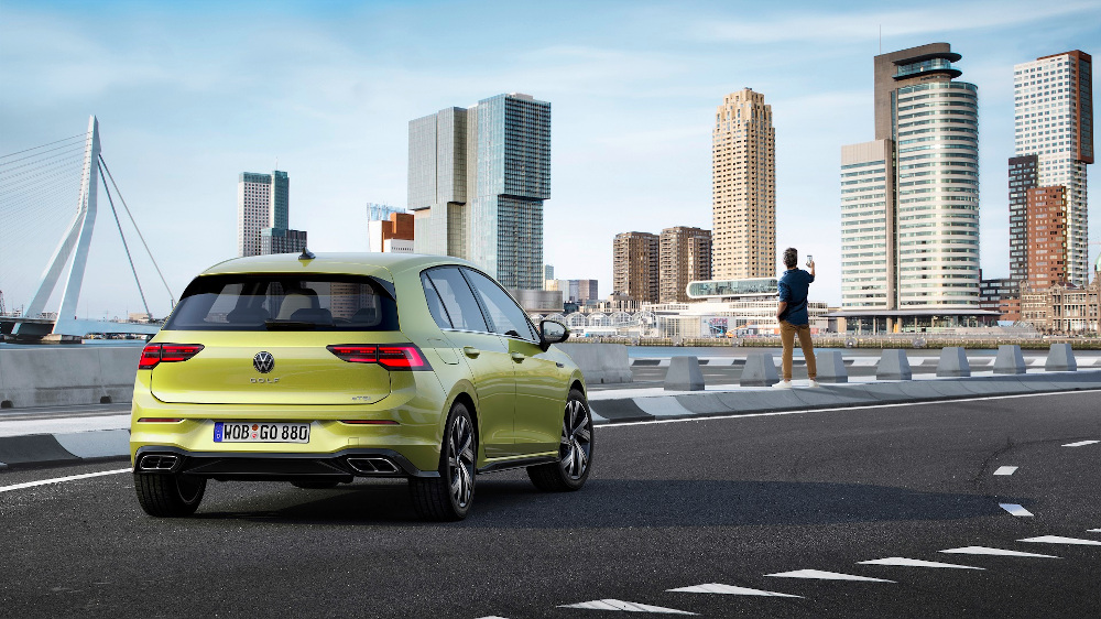 Αυτό είναι το νέο VW Golf