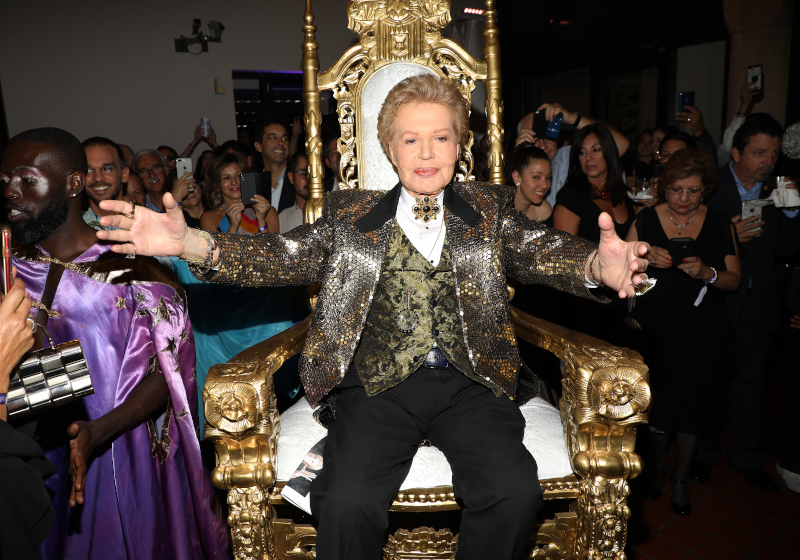 Ο Γουόλτερ Μερκάδο ήταν ιδιαίτερα δημοφιλής στην Λατινική Αμερική, με την εκπομπή του να την παρακολουθούν καθημερινά 120 εκατομμύρια τηλεθεατές 