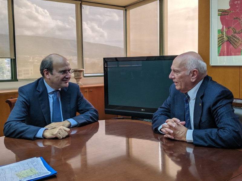 Ο Κωστής Χατζηδάκης με τον ακαδημαϊκό Χρήστο Ζερεφό