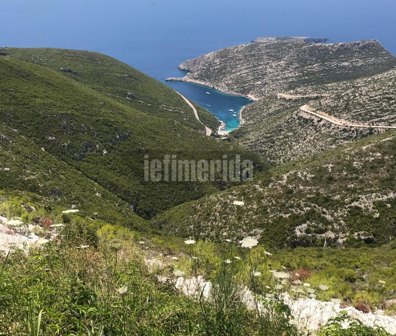 Ο Εμίρης του Κατάρ έχει επενδύσει στο νησί της Ζακύνθου, όπου επιθυμεί να δημιουργήσει τουριστικές επιχειρήσεις