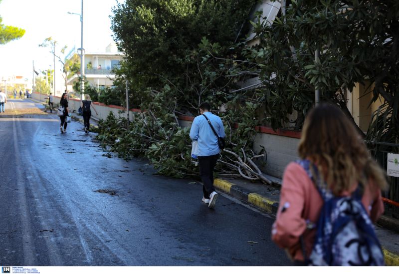 Καταστροφές από την κακοκαιρία στο Νέο Ηράκκλειο
