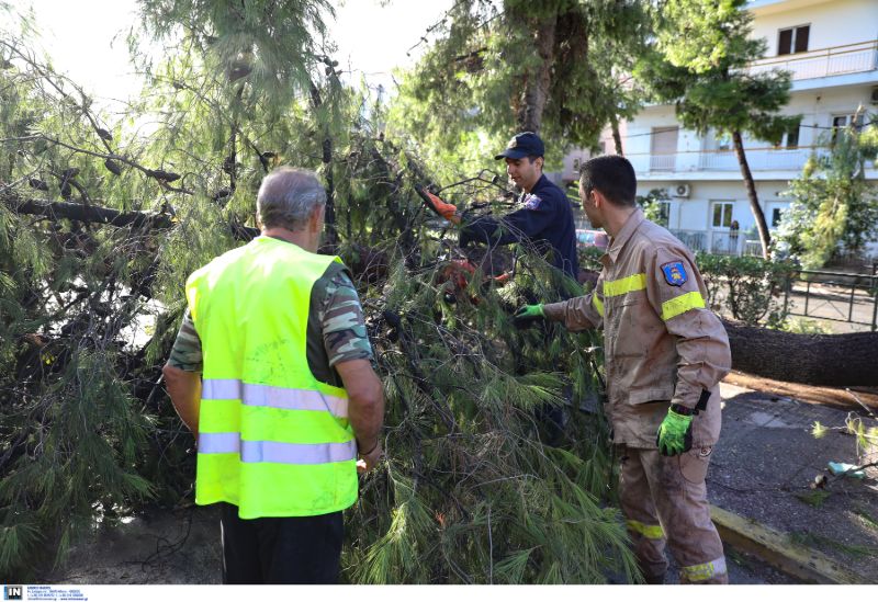 Καταστροφές από την κακοκαιρία στο Νέο Ηράκκλειο