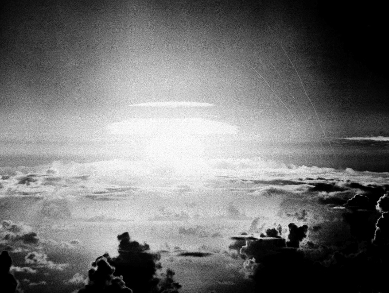 Aπόρρητο έγγραφο: Ατομική βόμβα στη Σελήνη σκόπευε να πυροδοτήσει η ΕΣΣΔ  