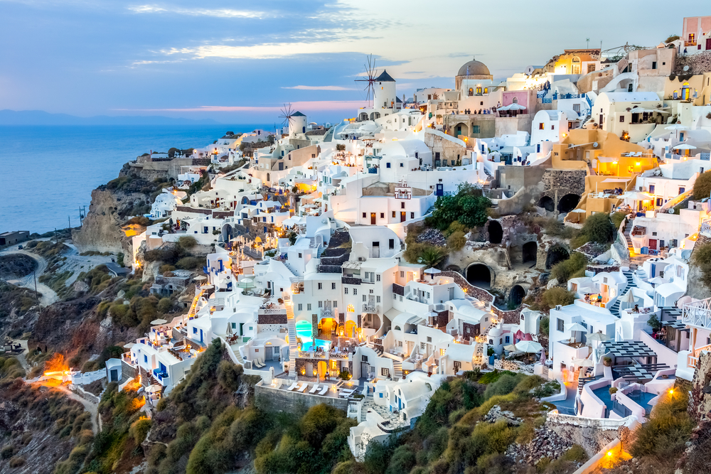 Η Daily Mail αποθεώνει την Ελλάδα: 7 λόγοι που την κάνουν τον πιο ξεχωριστό προορισμό! (photos)