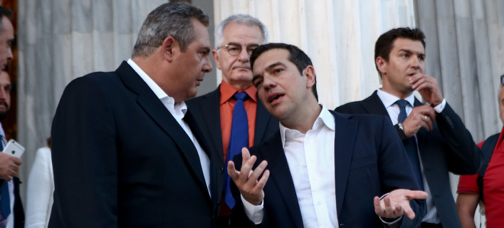 Ο Πάνος ΚαμμÎνος με τον ΑλÎξη ΤσίπÏα -ΦωτογÏαφία αÏχείου: Intimenews/ΤΖΑΜΑΡΟΣ ΠΑÎΑΓΙΩΤΗΣ