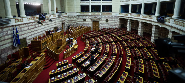Η Βουλή ψηφίζει το πρωτόκολλο ένταξης της ΠΓΔΜ στο ΝΑΤΟ -Η κυβέρνηση περιμένει 153 «ναι»