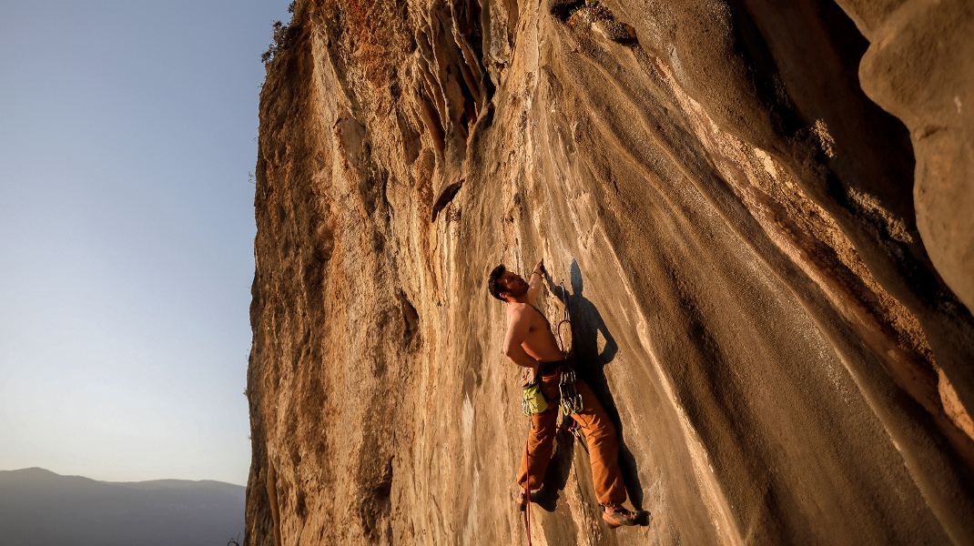Î¤Î¿ Î´Î­Î¿Ï‚ Ï„Î·Ï‚ Î±Î½Î±ÏÏÎ¯Ï‡Î·ÏƒÎ·Ï‚, ÏƒÏ„Î·Î½ ÎºÎ¿Î¹Î»Î¬Î´Î± Ï„Ï‰Î½ Î¤ÎµÎ¼Ï€ÏŽÎ½ -Î¦Ï‰Ï„Î¿Î³ÏÎ±Ï†Î¯Î±: Intimenews/Î¤ÎŸÎ£Î™Î”Î—Î£ Î”Î—ÎœÎ—Î¤Î¡Î—Î£
