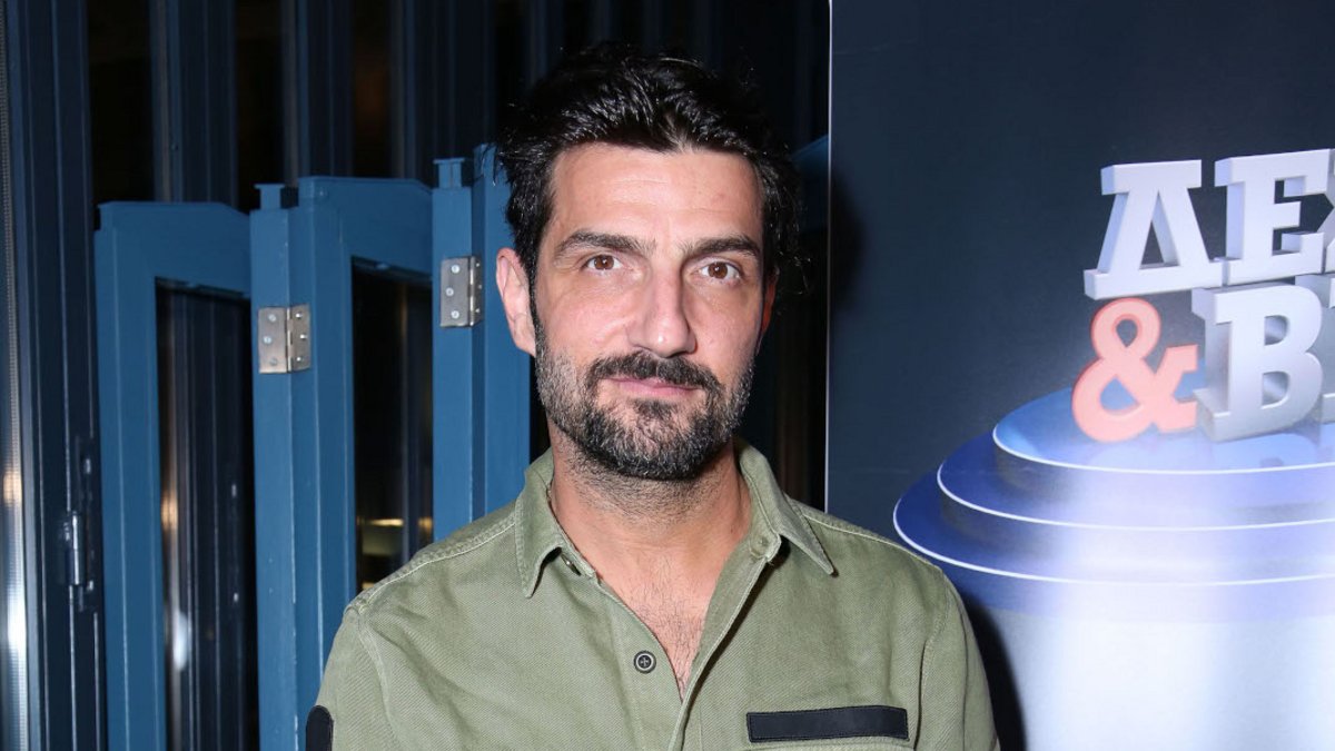 Nikos Koyrhs H Fwtografish Ws Hraklhs Prin Apo 5 Xronia Me Apisteytoys Koiliakoys Eikona Zwh Iefimerida Gr