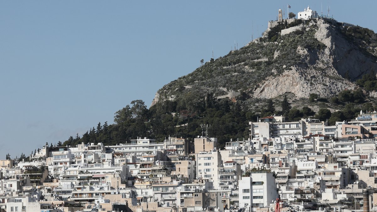 Ακίνητα: Φεύγουν από το Airbnb και επιστρέφουν στο ενοίκιο -Μεγάλες  αυξήσεις στις τιμές [πίνακες] | ΕΛΛΑΔΑ | iefimerida.gr