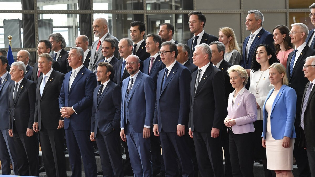 Σύνοδος Κορυφής: Το Ευρωπαϊκό Συμβούλιο καλεί τις χώρες να ευθυγραμμιστούν  με τις κυρώσεις κατά της Ρωσίας - iefimerida.gr