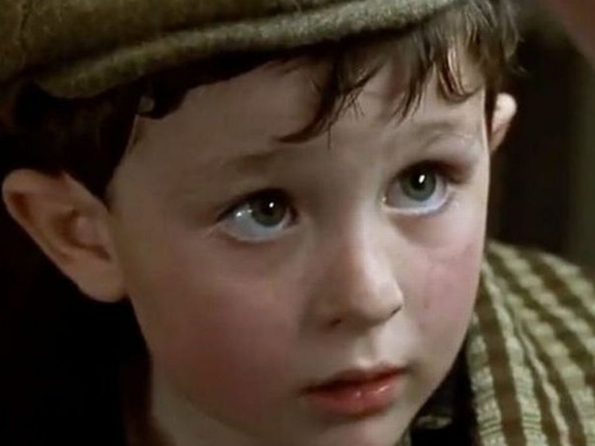 Πώς είναι σήμερα «το αγόρι από την Ιρλανδία» στον Τιτανικό -Πληρώνεται ακόμη για την ταινία, 25 χρόνια μετά | ΖΩΗ | iefimerida.gr