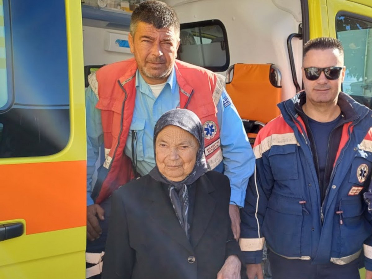 Μεσολόγγι: Συνταξιούχος αγρότισσα δώρισε υπερσύγχρονο ασθενοφόρο στο  νοσοκομείο της πόλης -Οι δύο όροι της - iefimerida.gr