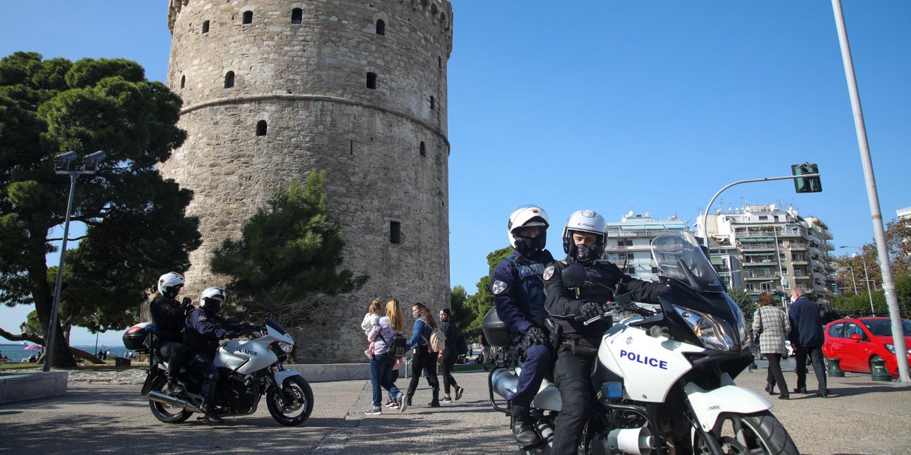 Μυστήριο με το μαχαίρωμα 25χρονης από 31χρονο σε διαμέρισμα στη Θεσσαλονίκη -Ήθελε να κλέψει ρολόι, ισχυρίζεται ο δράστης