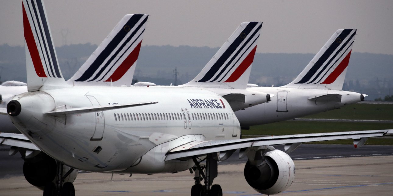 Xάος με τα καύσιμα αεροσκαφών: Οι αεροπορικές ακυρώνουν πτήσεις και εξετάζουν επιπλέον χρεώσεις -Στο επίκεντρο η Ευρώπη