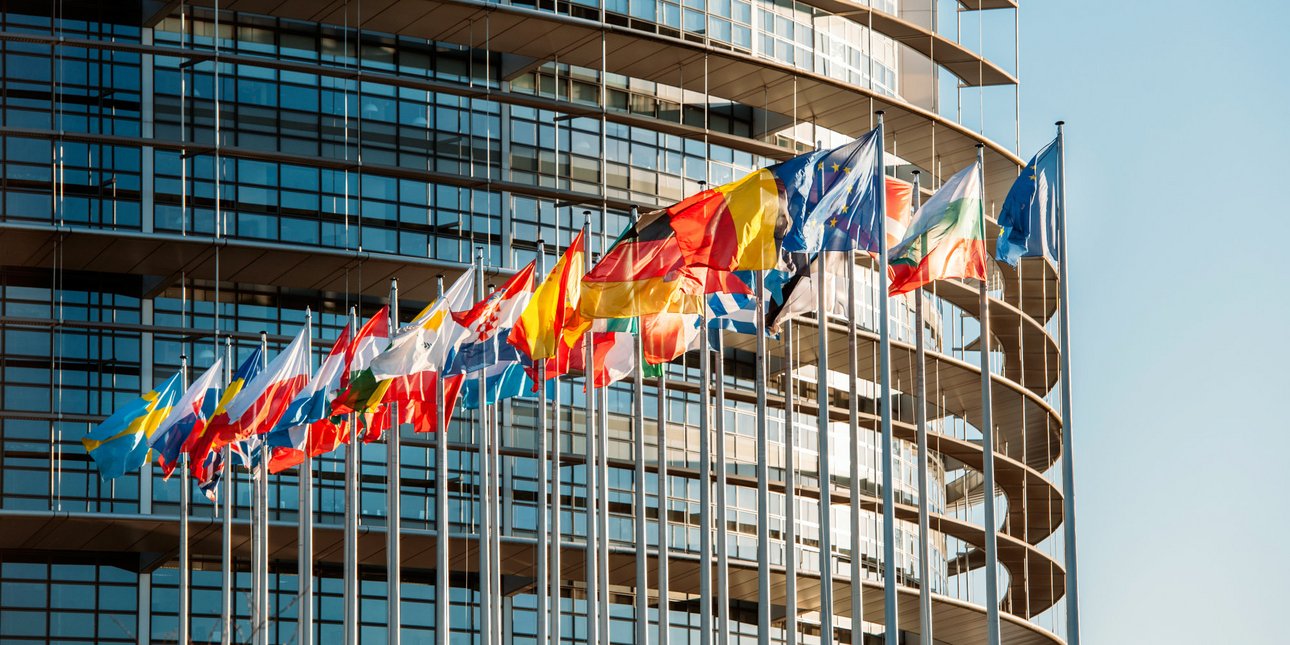 FT: Οι χώρες της ΕΕ εξετάζουν το ενδεχόμενο να «διαλύσουν» τ