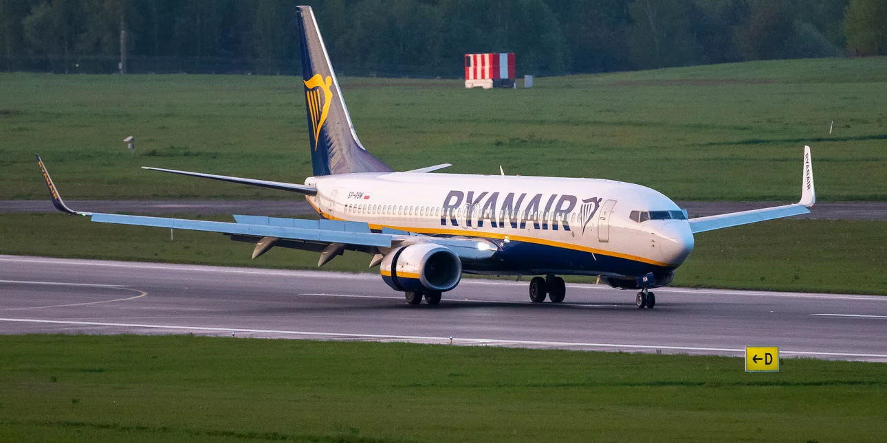 https://www.iefimerida.gr/sites/default/files/styles/big_article_image/public/2021-05/Ryanair-Minsk-plane.jpg.webp?itok=m3SjkdgY
