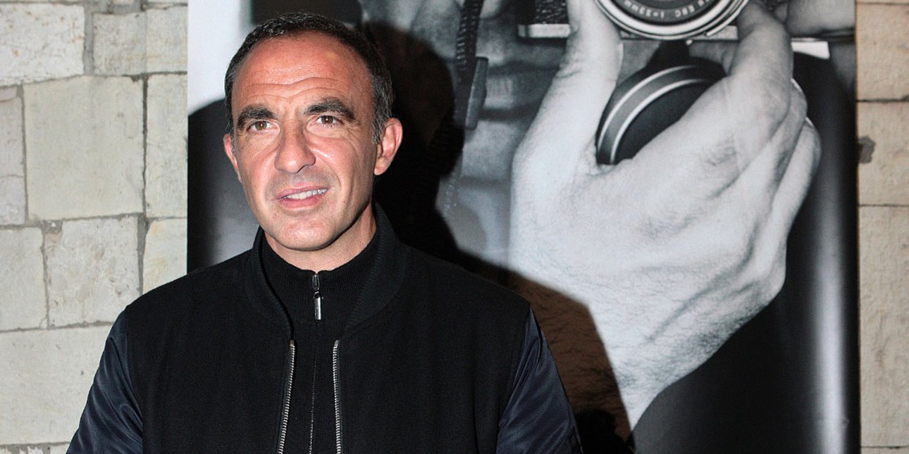 Από παρουσιαστής… «διαγωνιζόμενος»: Ο Νίκος Αλιάγας τραγούδησε τον «Μέτοικο» στο γαλλικό The Voice