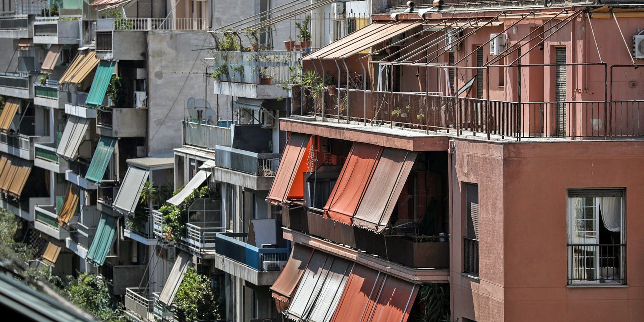 Τι προβλέπει η ρύθμιση Χρυσοχοΐδη για τις παράνομες υπεκμισθώσεις διαμερισμάτων -Πρόστιμα ως 10.000 ευρώ με κλιμακωτή αύξηση