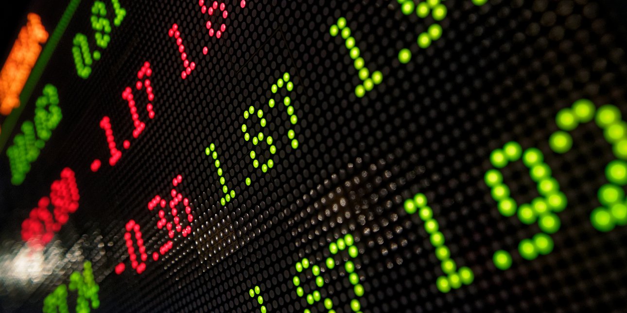 Το ευρώ υποχωρεί οριακά 0,03% στα 1,167 δολάρια, σήμερα Τετάρτη 26 Αυγούστου