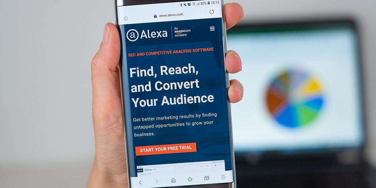 Alexa: To άδοξο τέλος μιας αμφιλεγόμενης πλατφόρμας που ανέβαζε την ...