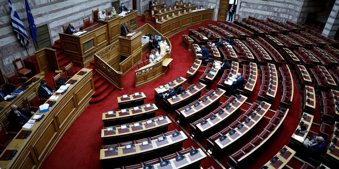 Απόψε η ενημέρωση των 11 βουλευτών για την δικογραφία -Αύριο ανοίγει η αίθουσα «168» για την δικογραφία των πρώην υπουργών