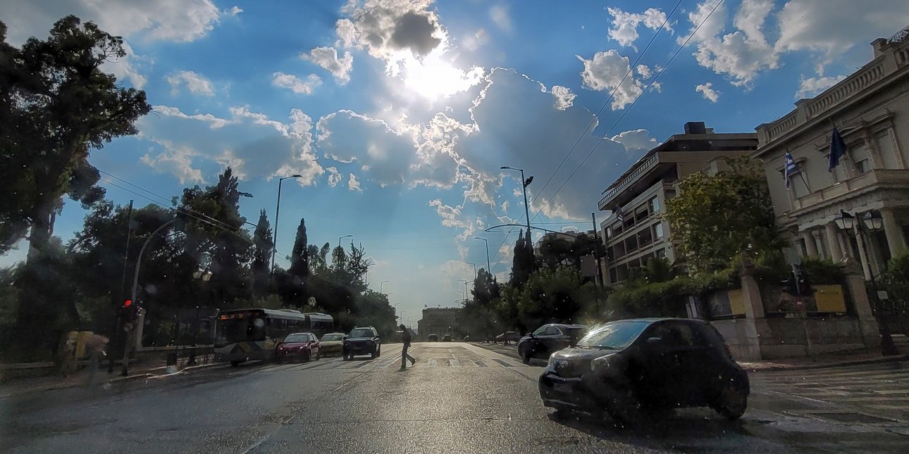 Greek Meteorologist: Cooler, Wetter Weather to Arrive Sunday as Autumn Nears