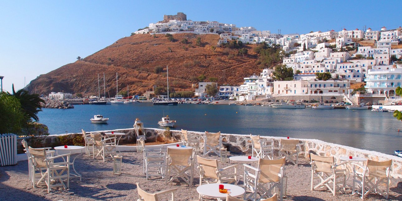 αστυπαλαια τραπεζακια