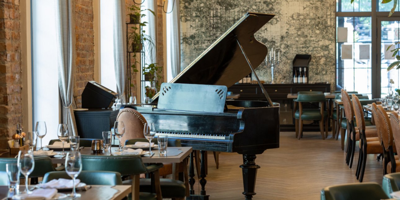 5 εστιατόρια στην Αθήνα με ζωντανή μουσική στο πιάνο Ρετρό και