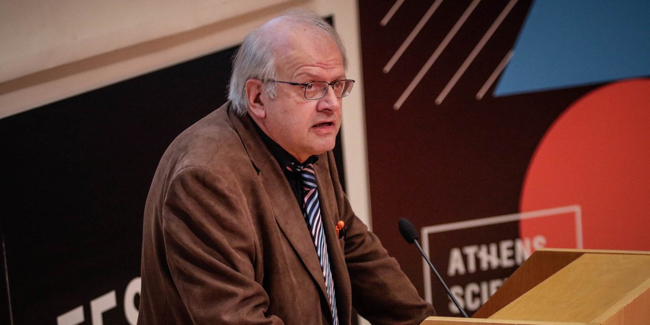 Τσελέντης για τον σεισμό των 5,7 Ρίχτερ στην Κρήτη: Δεν χρειάζεται πανικός -Ας αποφύγουμε για λίγο τα μπάνια