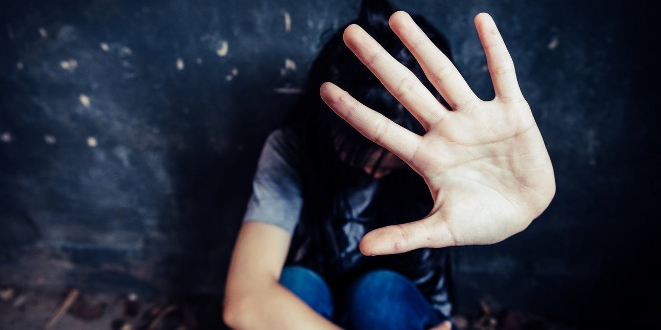 Ενας 84χρονος στα Τρίκαλα κατηγορείται για ασέλγεια σε βάρος ανήλικης