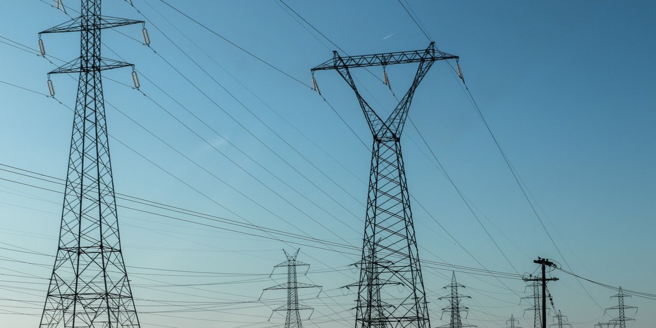 Σε δύο φάσεις η στήριξη 95 εκατ. ευρώ στην ελληνική βιομηχανία -Ανάχωμα στο αυξημένο ενεργειακό κόστος